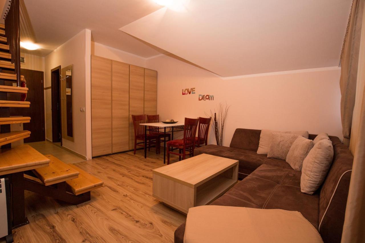 Borovets Gardens Aparthotel Rental エクステリア 写真