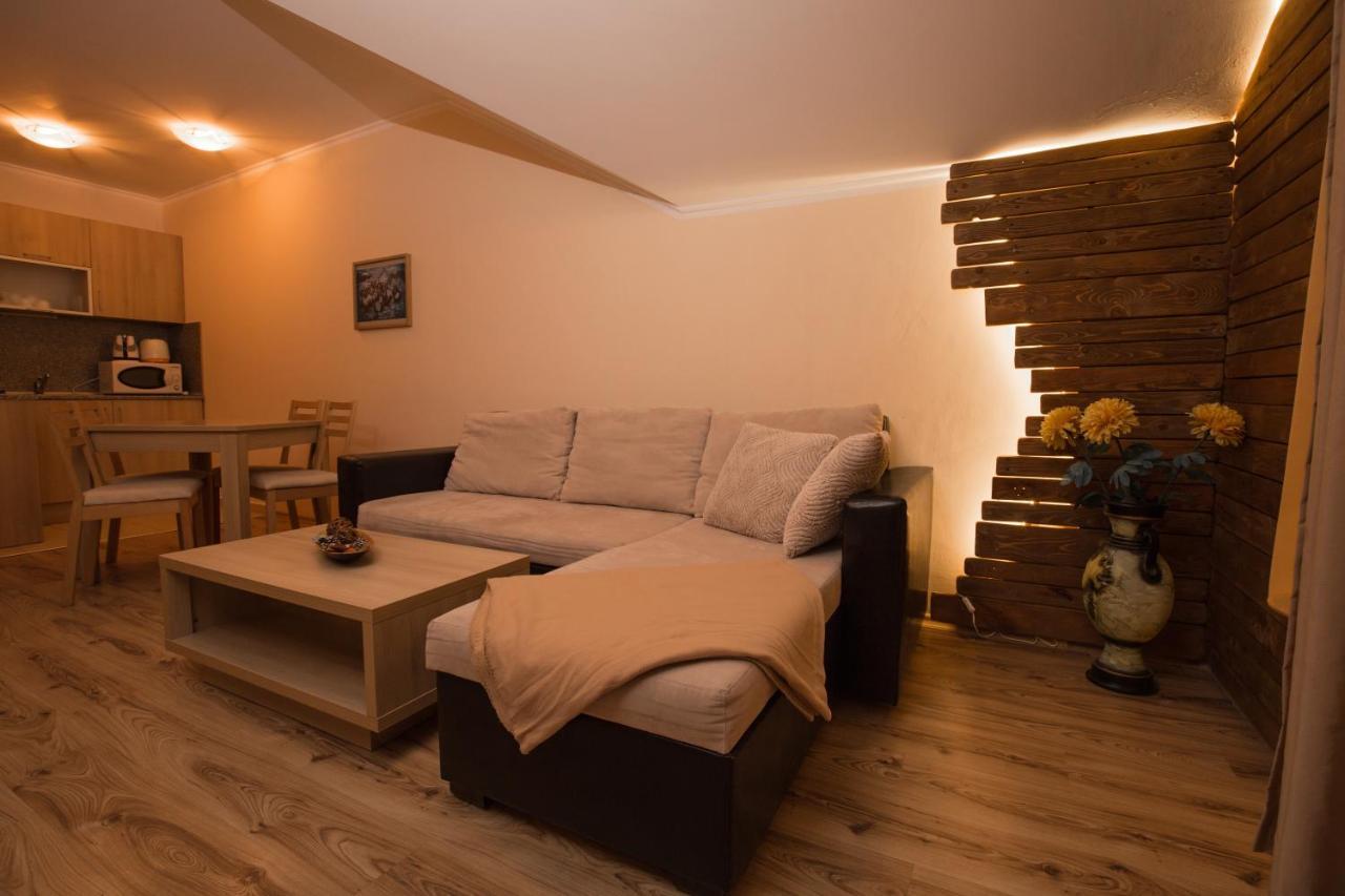 Borovets Gardens Aparthotel Rental エクステリア 写真